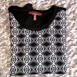 Saks Fifth Avenue Pattern Sweatshirt